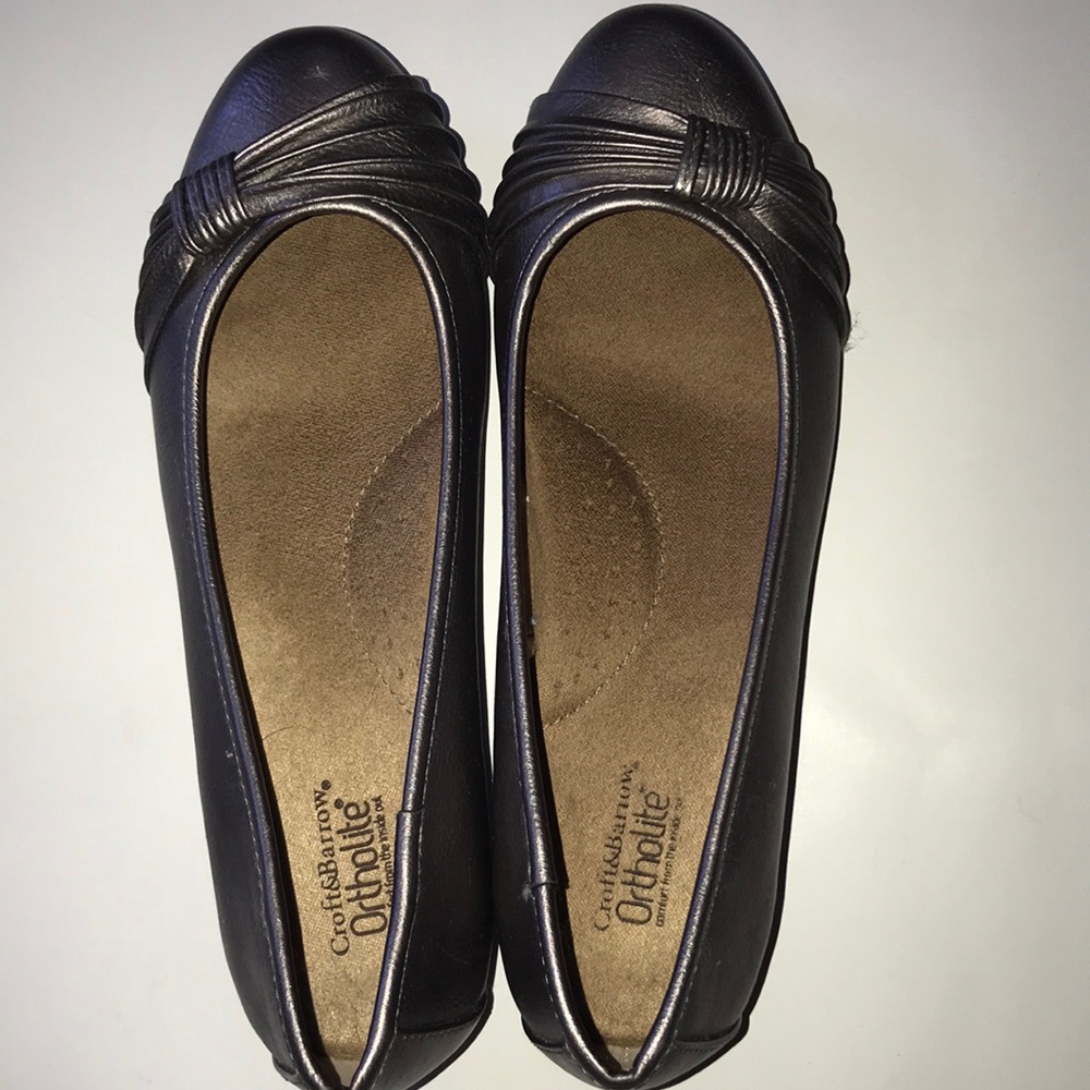 Croft and Borrow Ortholite slip on shoes size 6 1/2
